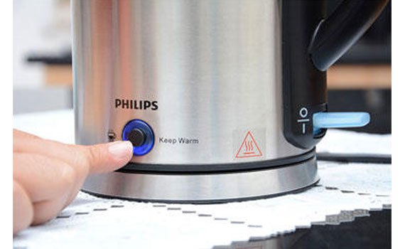 Bình đun Philips HD9316 có khả năng giữ nước nóng được lâu hơn