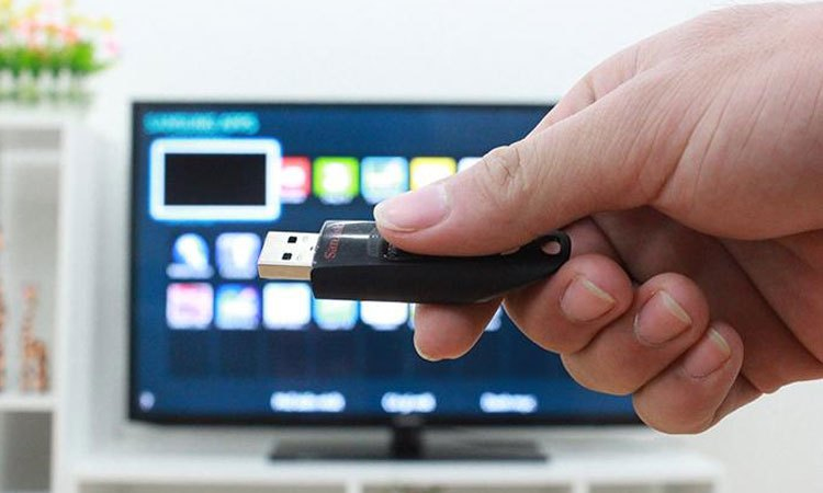 Smart Tivi 4K Samsung 65 inch kết nối các thiết bị khác 1 cách nhanh chóng