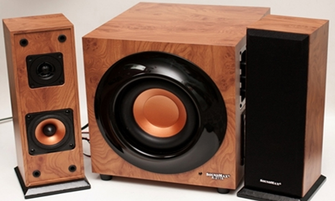 Loa vi tính Soundmax A2116 thiết kế màu gỗ cổ điển