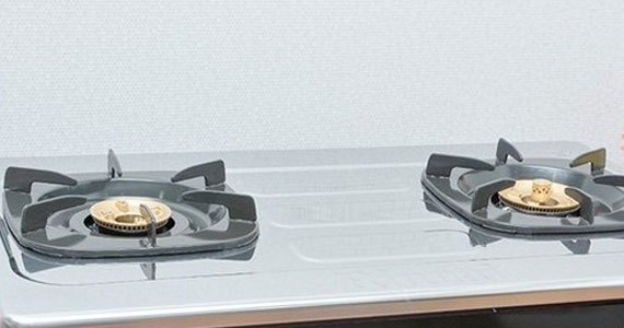 Bếp gas Rinnai RV-970(ST) được thiết kế mặt bếp bằng thép không gỉ