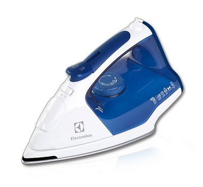 Bàn ủi hơi nước Electrolux ESI5223 có thiết kế nhỏ gọn