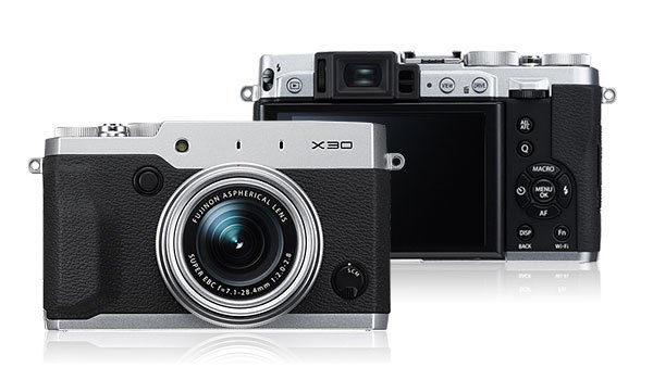 Máy ảnh Fujifilm X30 độ phân giải 12 MP giá khuyến mãi tại Nguyễn Kim
