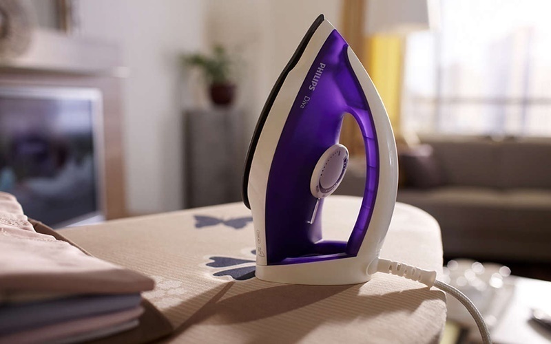Chi phí phải chăng là điểm khá hấp dẫn của bàn ủi khô