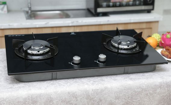 Sử dụng an toàn với bếp gas âm Electrolux EGG7627EK