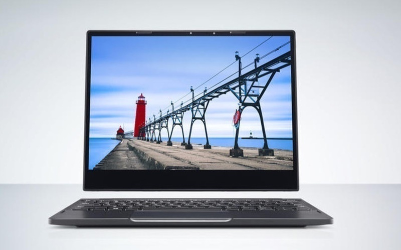 Dell Latitude 7285 là laptop đầu tiên sạc không dây