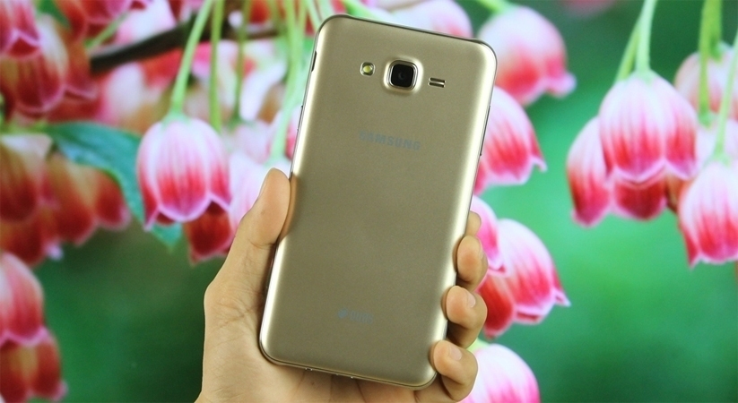 Điện thoại Samsung Galaxy J7 2016 giá ưu đãi tại Nguyễn Kim