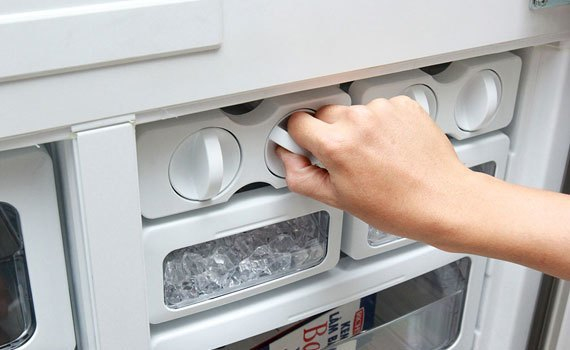 Mua tủ lạnh ở đâu tốt? Tủ lạnh Sharp SJ-FB74V-SL 556 lít