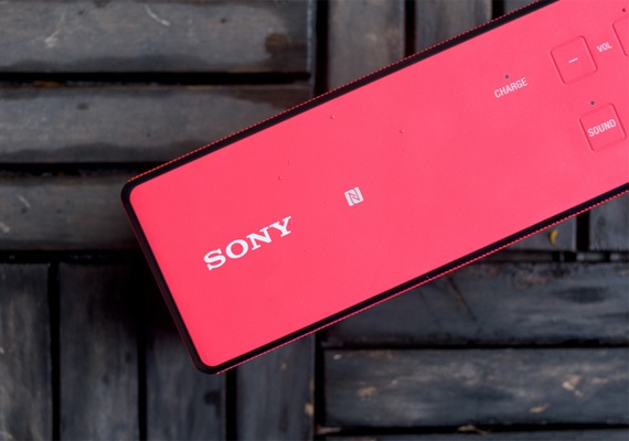 Loa Sony mini SRS-X33 màu đỏ kết nối không dây bluetooth