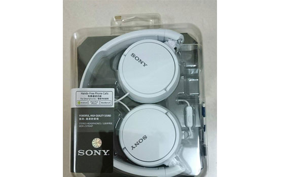 Tai Nghe Sony MDR-ZX110AP/WCE âm thanh mạnh mẽ và sâu lắng