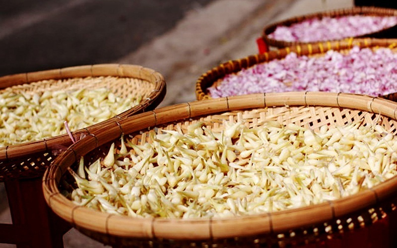 Phơi nắng nhẹ cho củ kiệu ráo nước