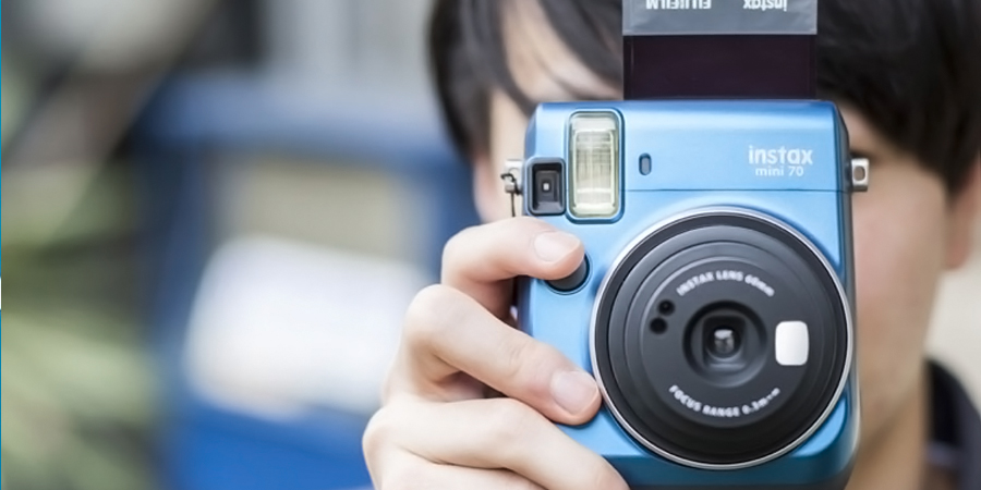 Máy chụp ảnh lấy liền Fuji Instax Mini 70 xanh giá rẻ ở nguyenkim.com