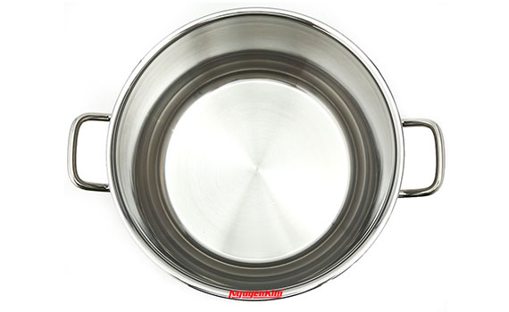 Nồi inox Fivestar 3 đáy 28cm N28-3DFSG với đường kính lớn mang đến sự tiện lợi