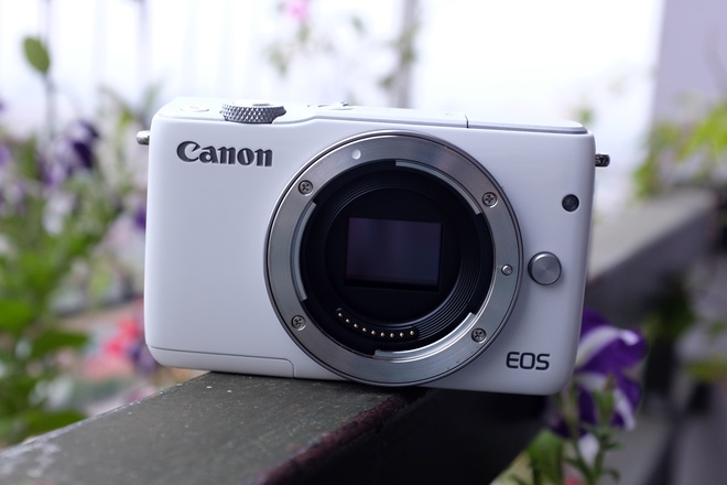 Как подключить к компьютеру canon eos m10