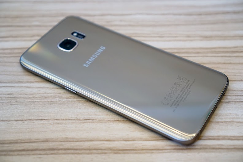 Bộ ống kính chụp ảnh Galaxy S7 Edge chính hãng thương hiệu Samsung