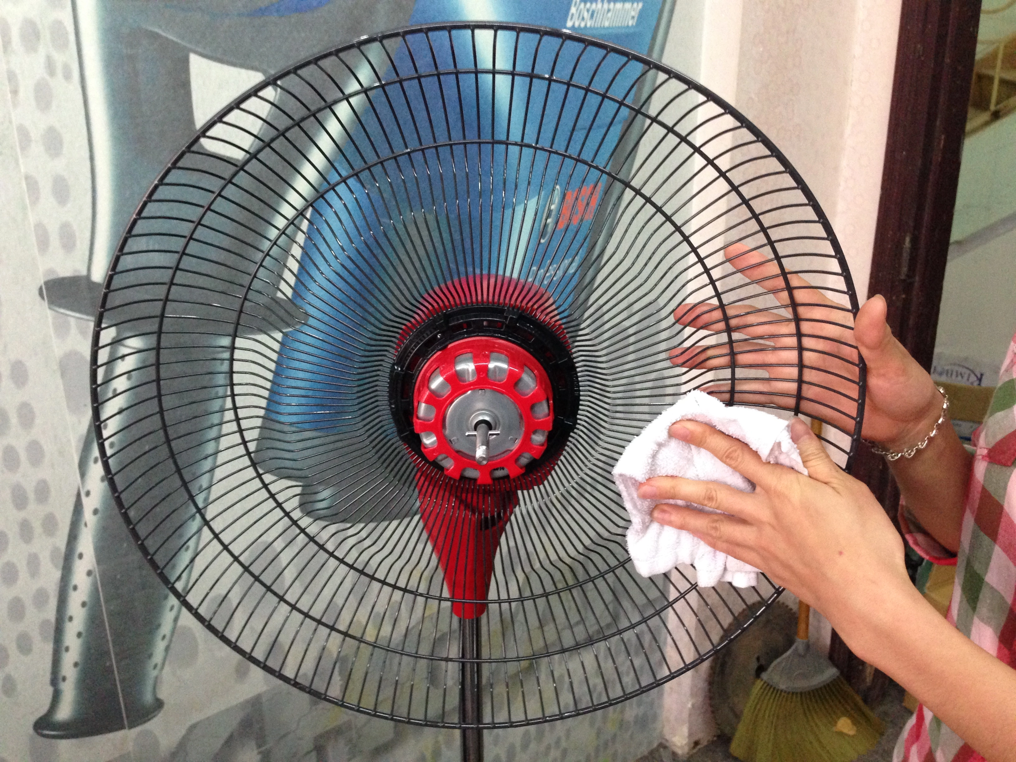 Vệ sinh quạt máy