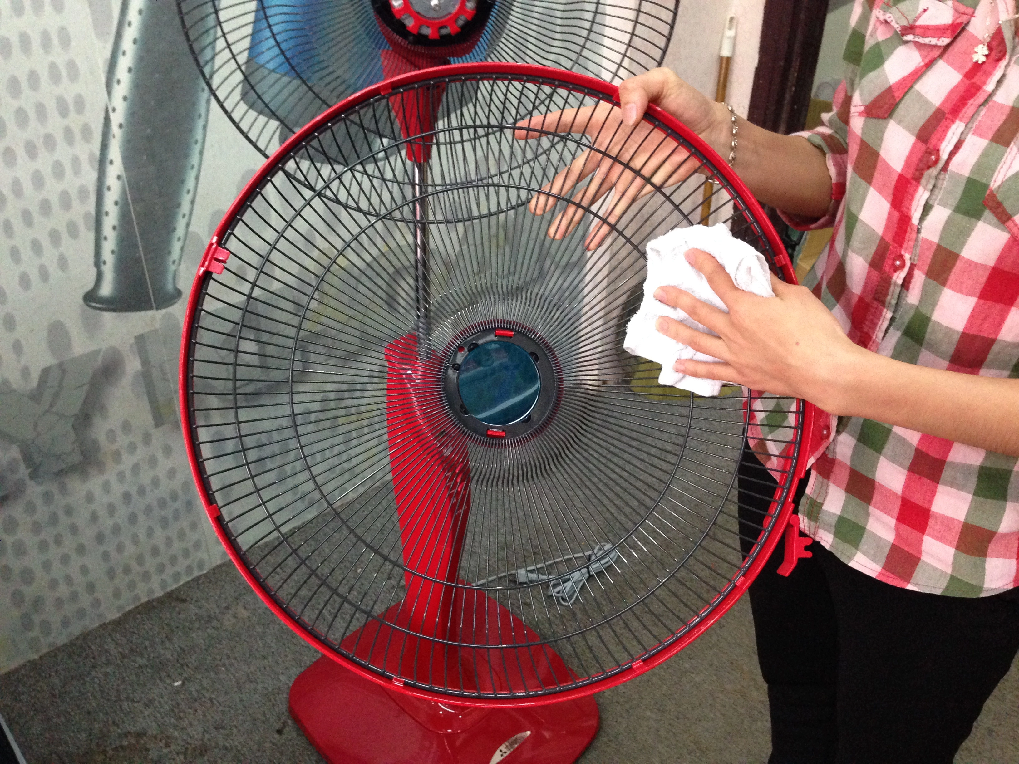 Vệ sinh quạt máy