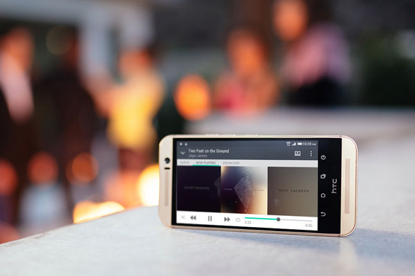 HTC One M9 với loa Dolby Surround với âm thanh sống động