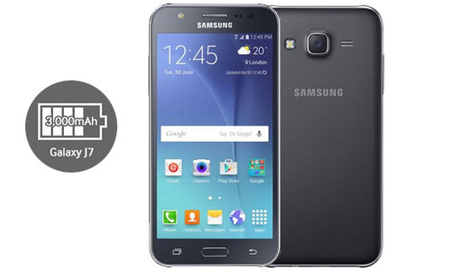 Điện thoại Samsung Galaxy J7 màu đen có dung lượng pin tốt 3000mAh