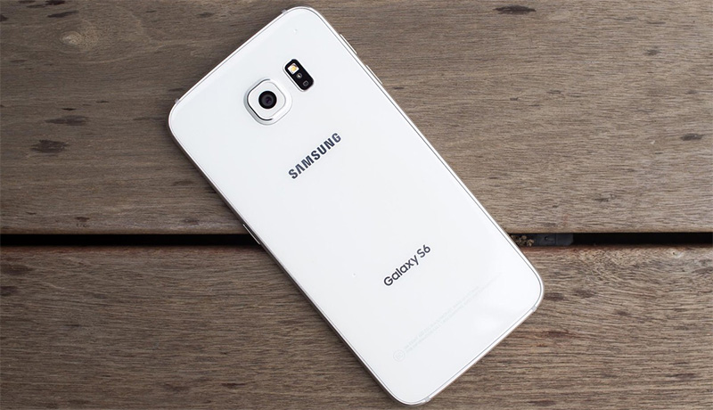 Điện thoại Samsung Galaxy S6 white có camera 16MP camera trước 5MP