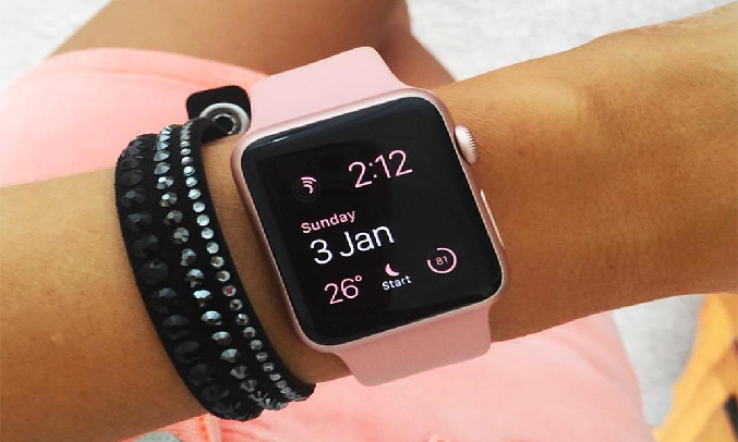 Apple Watch SE GPS 40mm Vỏ nhôm Dây cao su Hồng - Loạt tính năng hữu ích cho sức khỏe