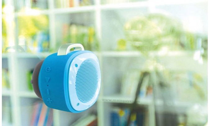 Loa Divoom Airbeat-10 màu xanh tương thích với nhiều thiết bị