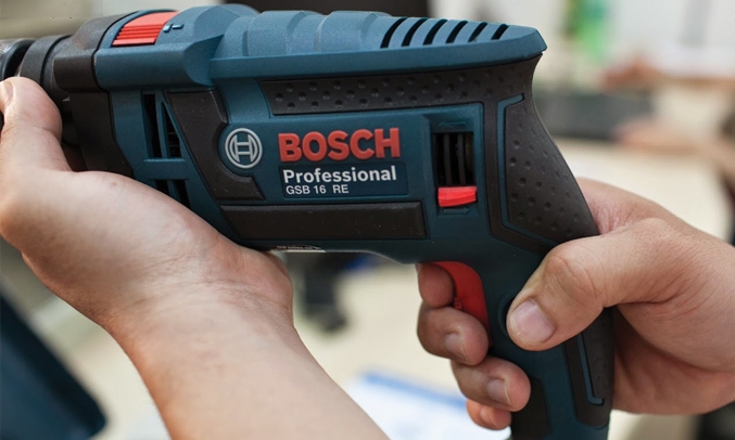 Máy khoan động lực Bosch GSB 13 RE - Khoan chính xác