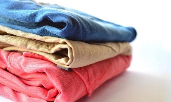 Máy giặt Toshiba - Chế độ giặt Color Care giảm phai màu quần áo