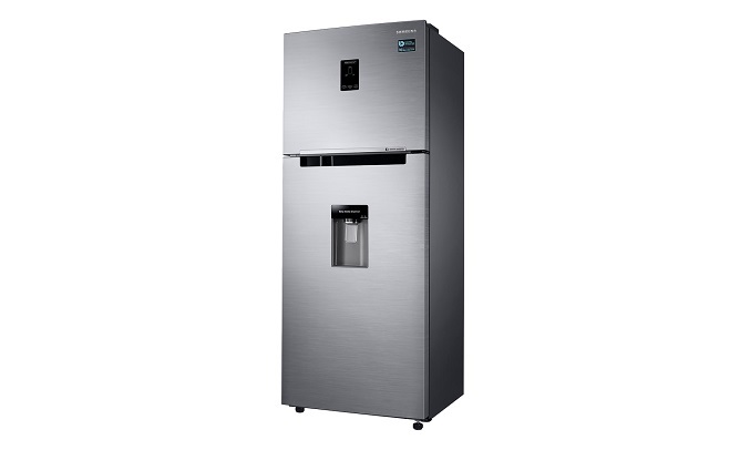 Tủ lạnh Samsung Inverter 319 lít RT32K5932S8/SV - Khay lấy nước ngoài tiện lợi