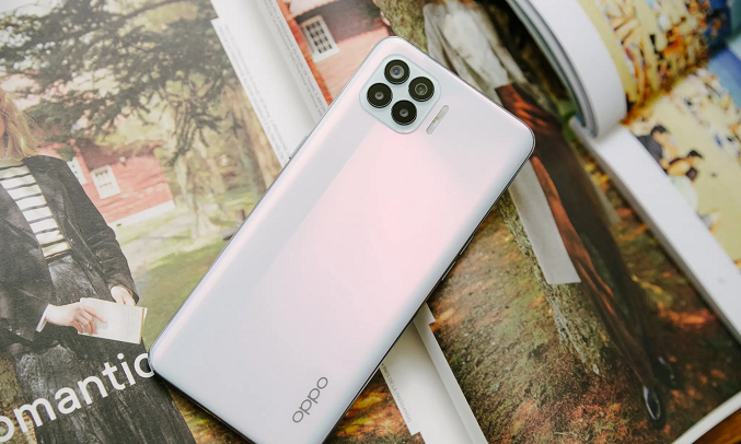 Điện thoại Oppo A93 (8GB/128GB) Trắng - Cụm 4  Camera ấn tượng