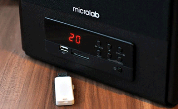 Loa vi tính Microlab FC530U kết nối tiện lợi