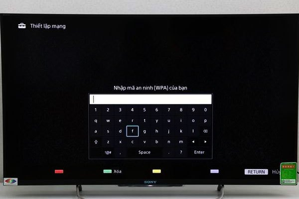 Nhập mật khẩu WiFi nếu thấy màn hình tivi Sony hiện yêu cầu