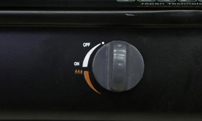 Bếp gas Goldsun GS-907GE đánh lửa siêu nhạy