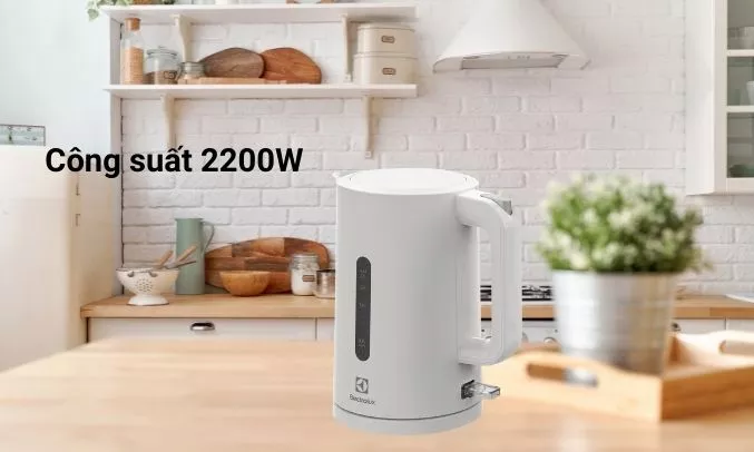 Bình đun siêu tốc Electrolux E2EK1-100W - Công suất 2200W