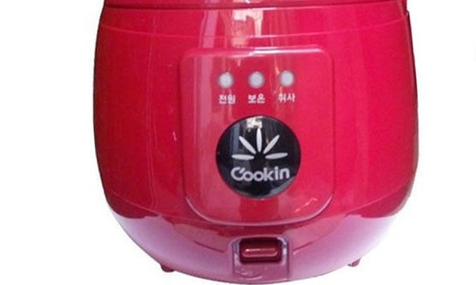 Nồi cơm điện Cookin RM-NA05 sử dụng đơn giản