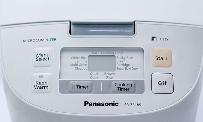 Nồi cơm điện Panasonic SR-ZE185WRAM bữa ăn đa dạng