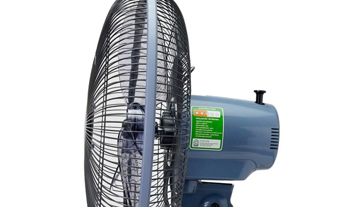 Quạt đứng Panasonic F-400C nhỏ gọn