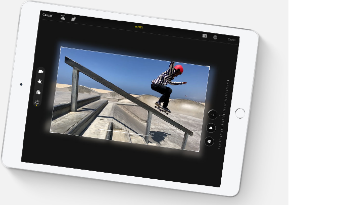 Máy tính bảng iPad 10.2 inch Wifi Cellular 32GB MYMH2ZA/A Xám (2020) - Camera sau 8MP