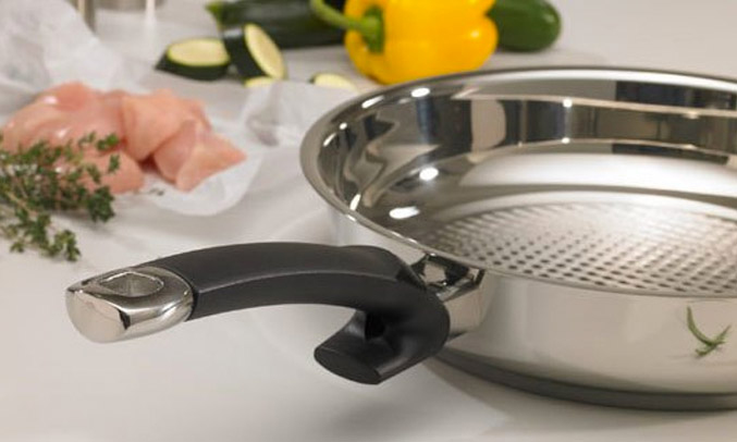 Chảo chống dính inox Fissler Steelux chắc chắn