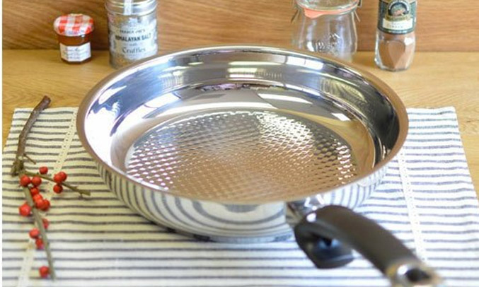 Chảo chống dính inox Fissler Steelux hiện đại