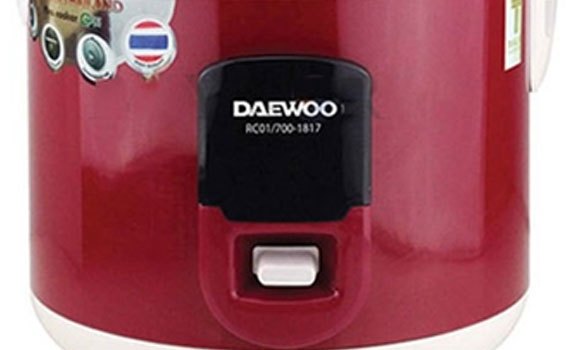 Nồi cơm điện Daewoo 1.8 lít RC01/700-1817U có nút nấu hiện đại