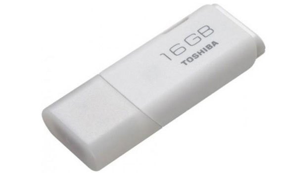 USB Toshiba 16GB dung lượng khủng