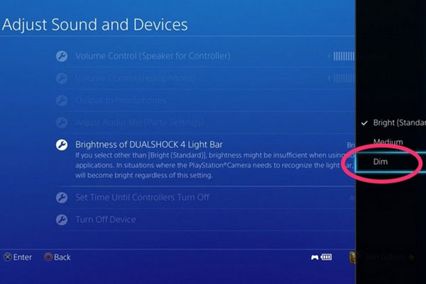 Một độ sáng vừa phải sẽ giúp kéo dài thời lượng pin của PS4.