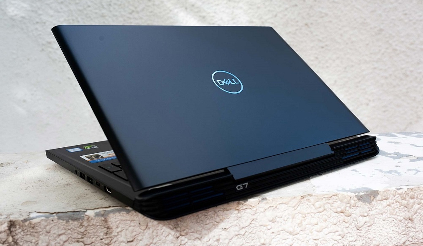 Laptop Dell G7 7588 (70183902) đậm chất game thủ
