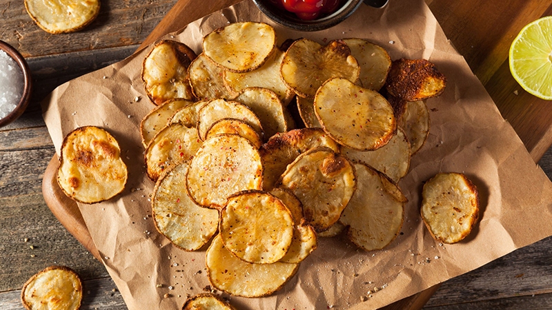 Snack khoai tây là một trong những món ăn vặt dễ làm tại nhà