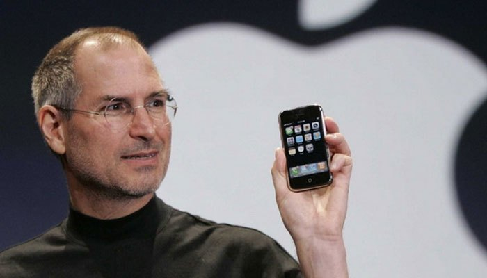 iPhone 2G với mức giá bất ngờ