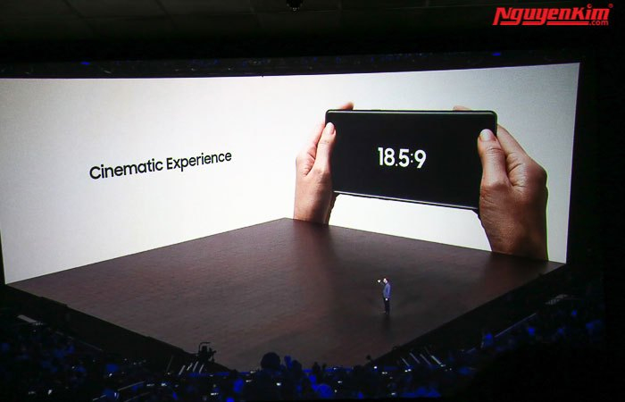 Màn hình điện thoại Galaxy Note 8 tỉ lệ 18.5:9