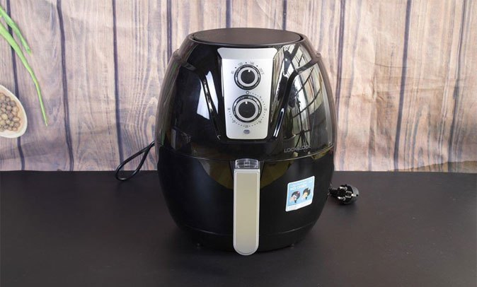 Nồi chiên không dầu Lock&Lock 3.2 lít EJF161BLK Nấu ăn dễ dàng với nhiều chế độ nấu