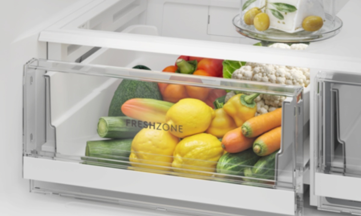 Tủ lạnh Electrolux Inverter 496 lít EQE4915A-B