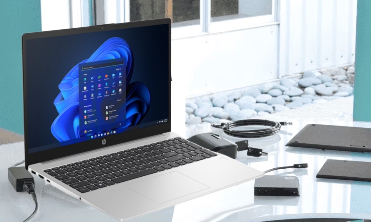 Laptop HP 250 G10 i5-1334U/16GB/512GB/Win11 Bạc (A06F8PT)