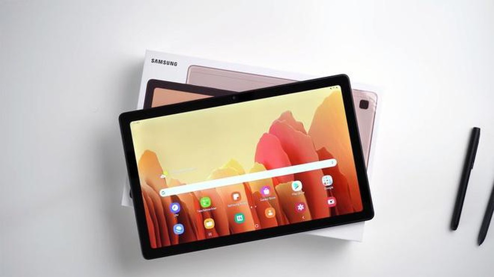 Máy tính bảng Samsung Galaxy Tab A7 Xám - Dung lượng pin lớn cho sử dụng nhiều giờ liền